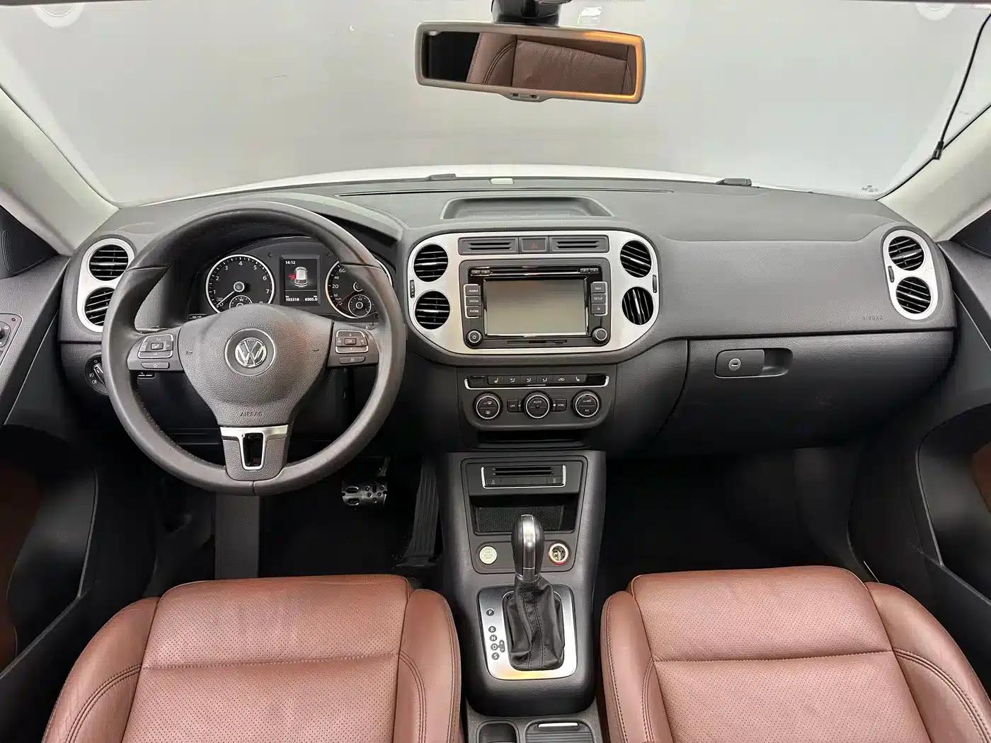 Tiguan 2015 1.8TSI Automatic 2WD Luxury — миниатюра 13