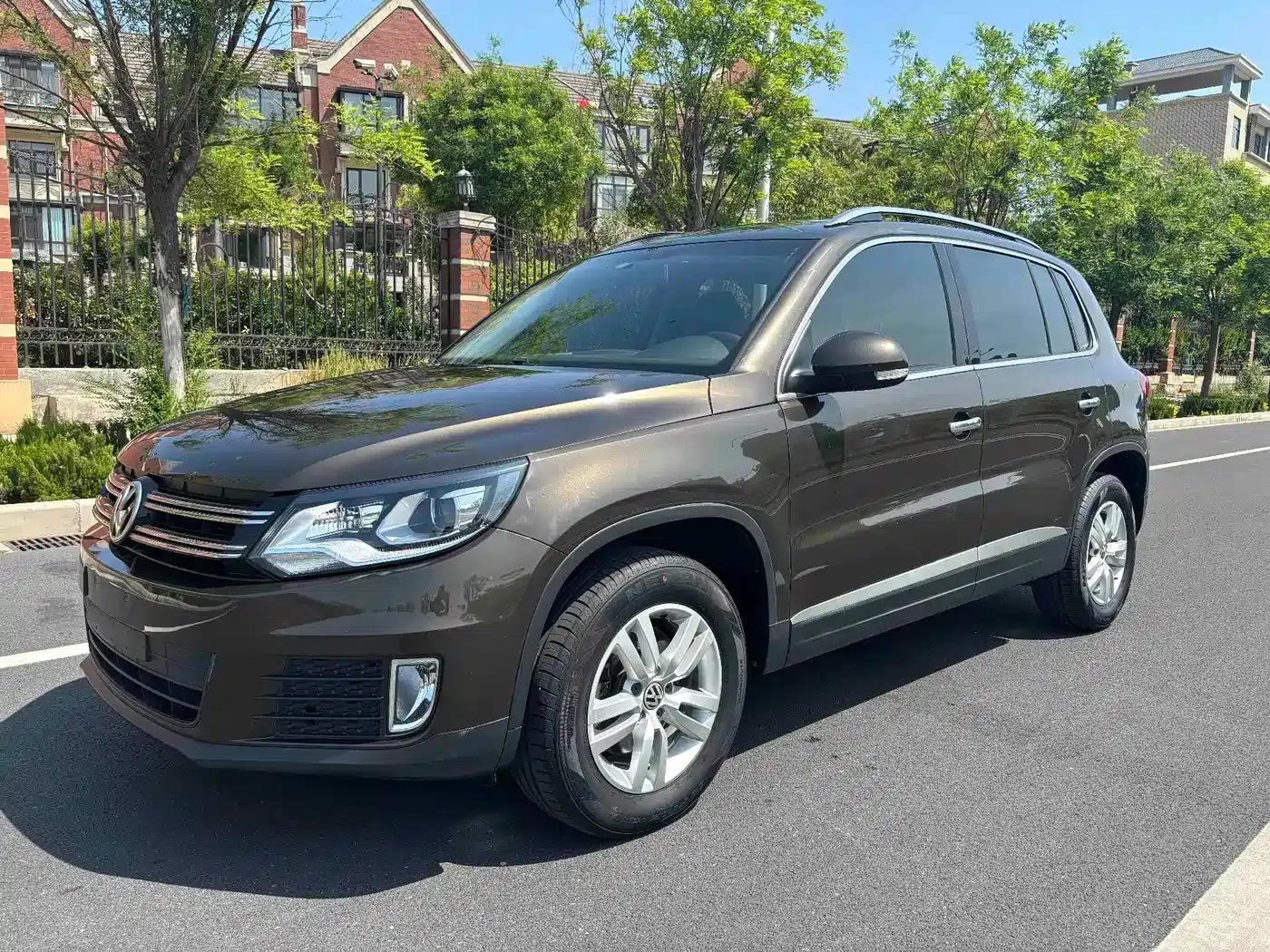 Tiguan 2016 300TSI Automatic 2WD Fashion Edition — миниатюра 1