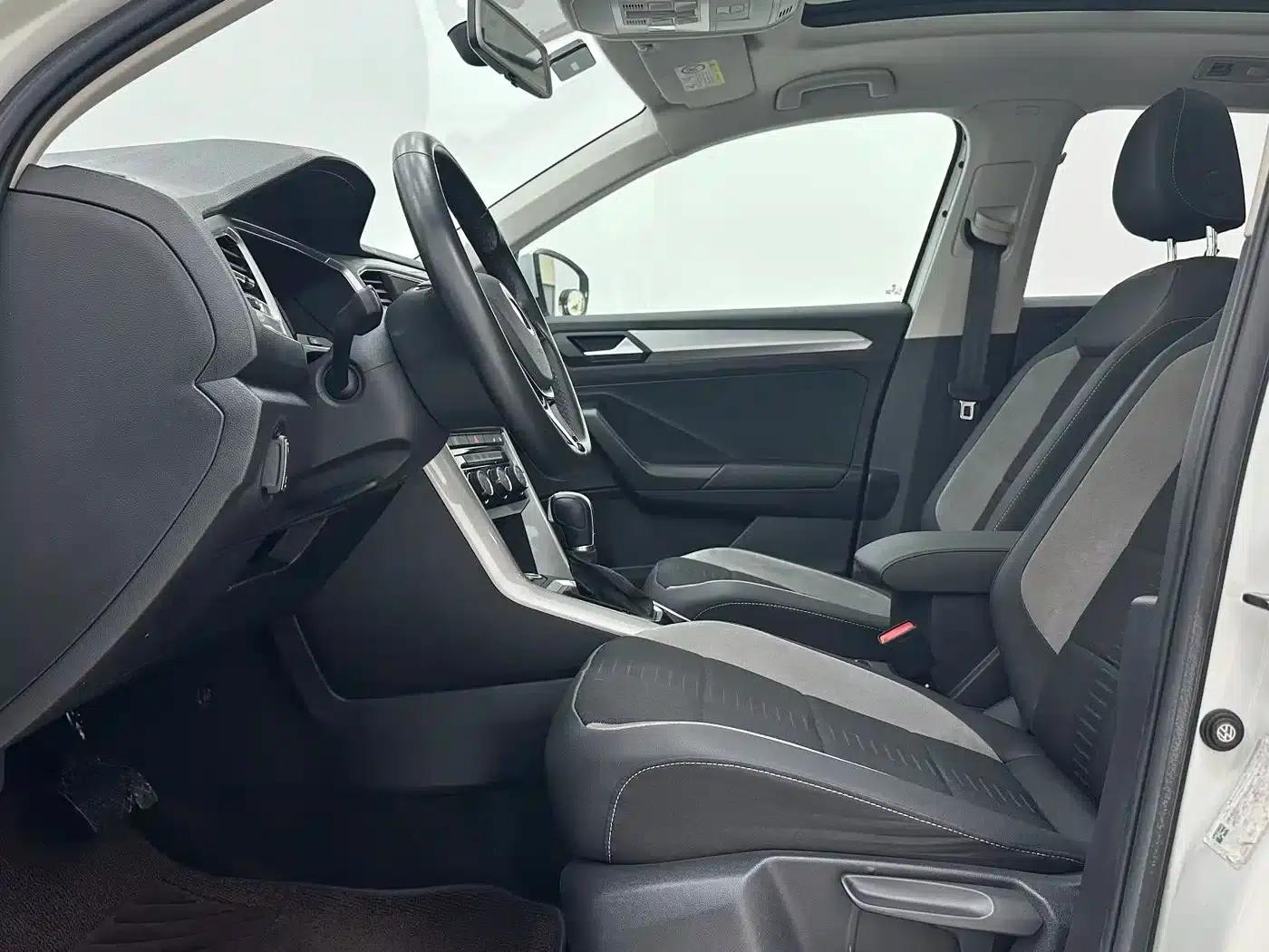 T-ROC 2022 280TSI DSG 2WD Elite PLUS — миниатюра 7