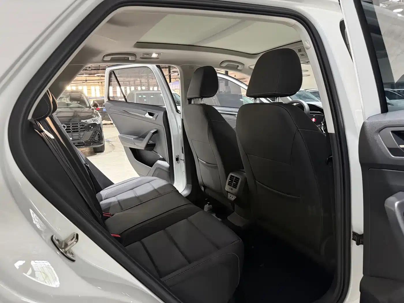 T-ROC 2022 280TSI DSG 2WD Comfort Plus — миниатюра 10