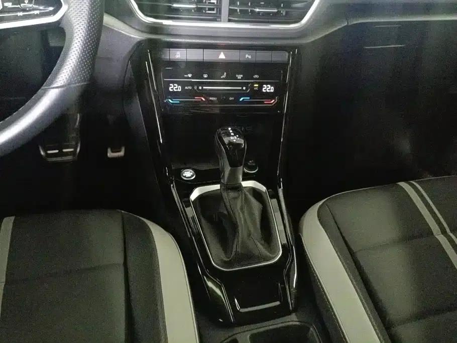 2023 T-ROC 300TSI DSG 2WD Chenguang Edition — миниатюра 16