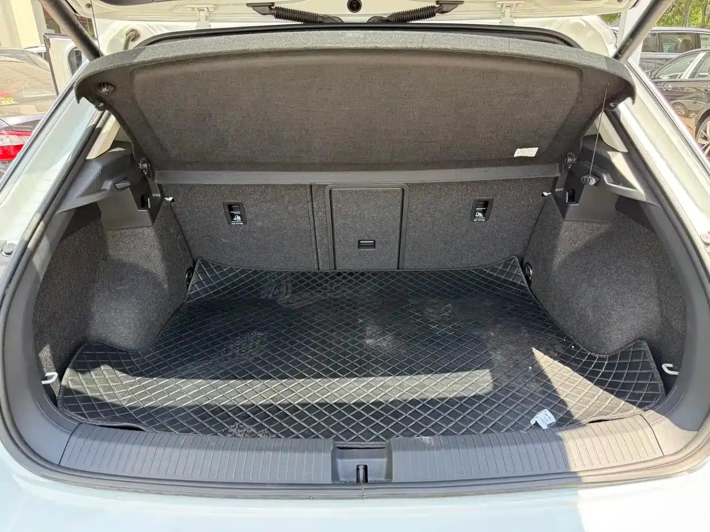 T-ROC 2021 Facelift 280TSI DSG 2WD Comfort Smart Connect Edition — миниатюра 20