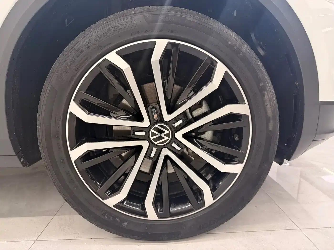 T-ROC 2021 280TSI DSG 2WD Luxury Intelligent Edition — миниатюра 22