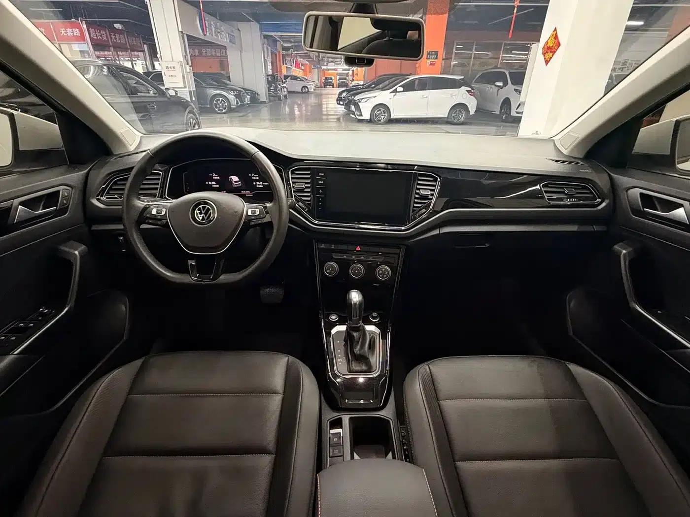 T-ROC 2021 280TSI DSG 2WD Luxury Intelligent Edition — миниатюра 10