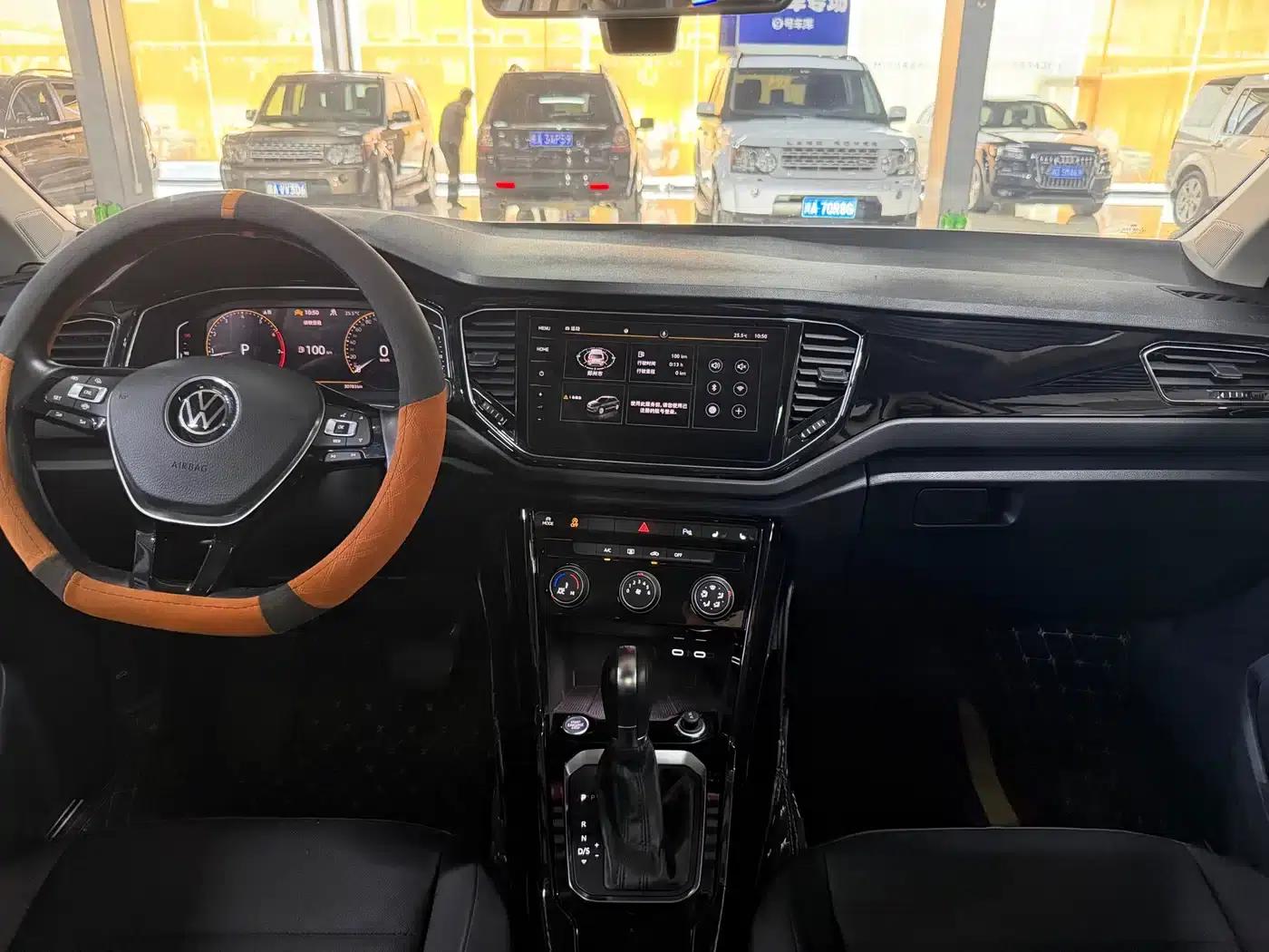 T-ROC 2022 280TSI DSG 2WD Comfort Plus — миниатюра 7