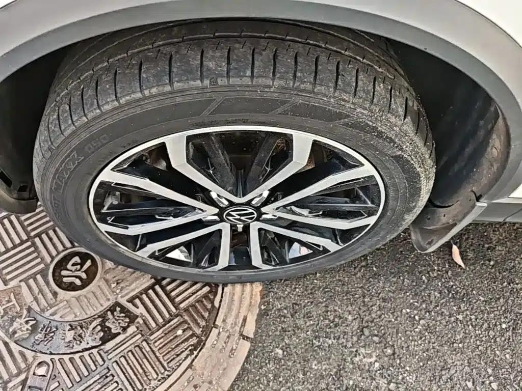 2021 T-ROC 280TSI DSG 2WD Comfort Smart Edition — миниатюра 23