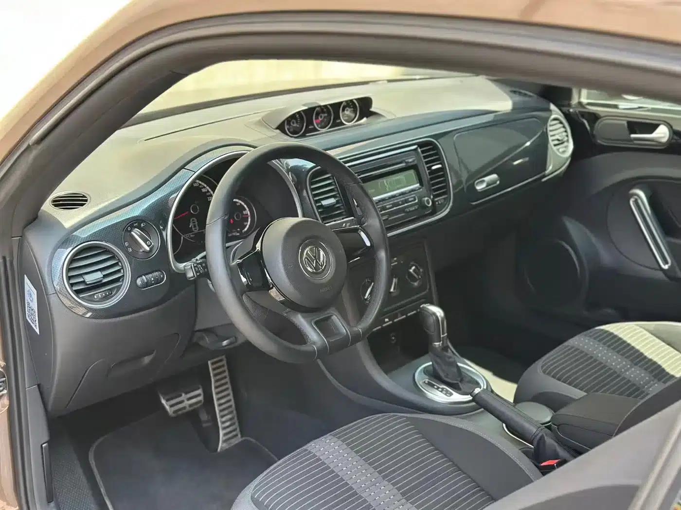 2015 Volkswagen Beetle 380TSI — миниатюра 12