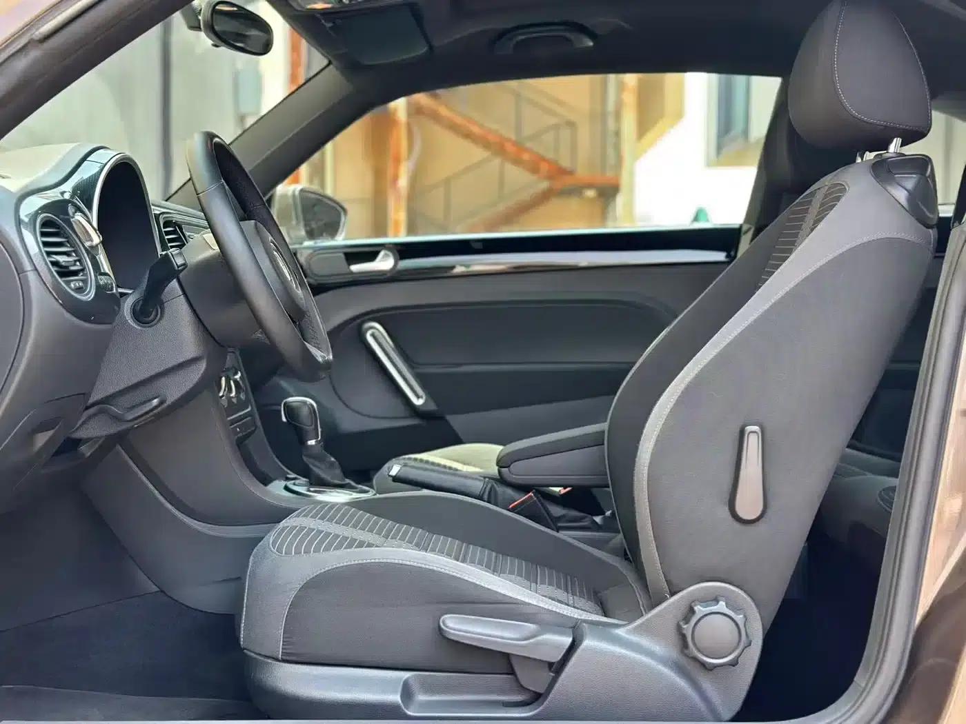 2015 Volkswagen Beetle 380TSI — миниатюра 13