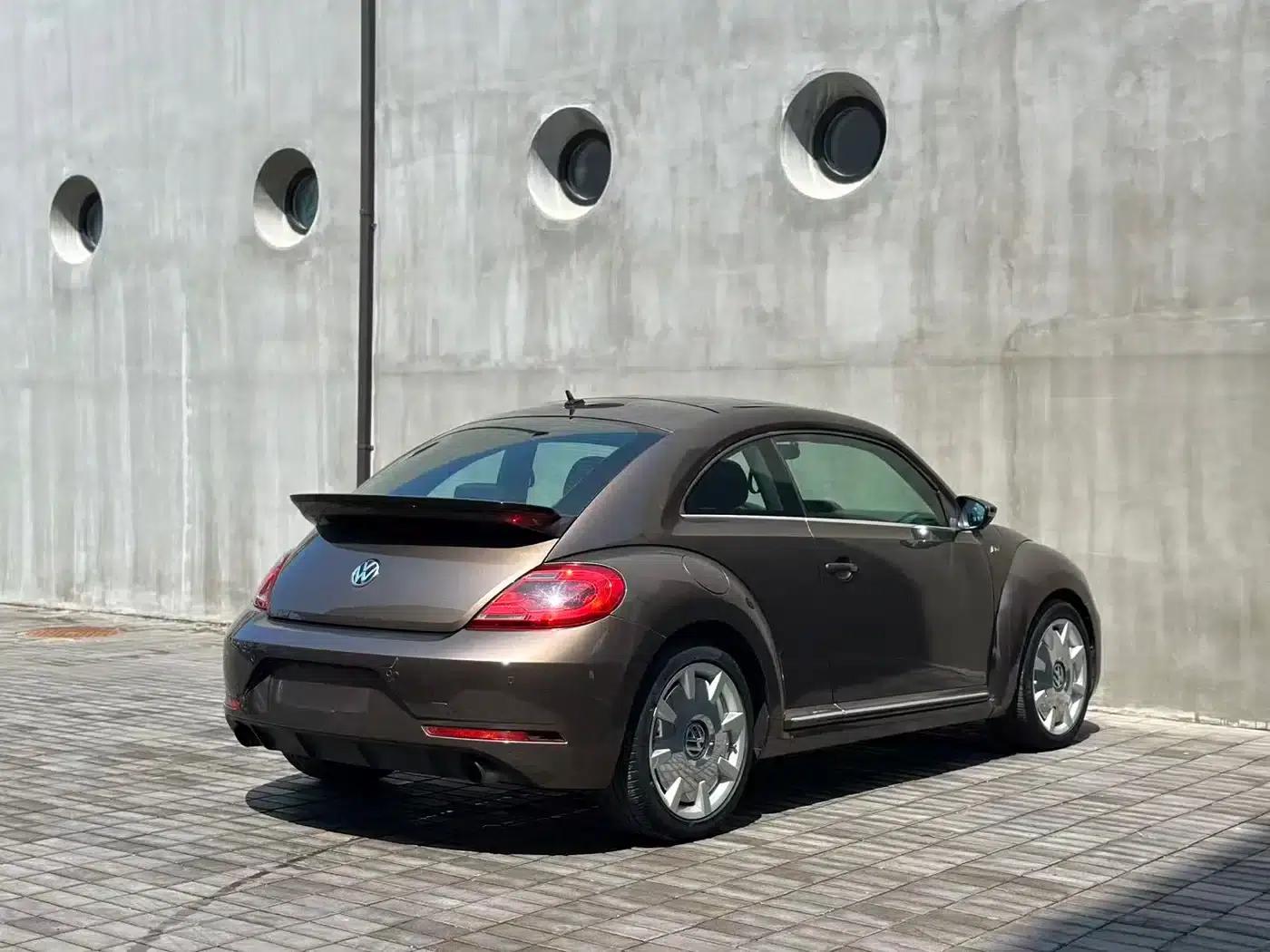 2015 Volkswagen Beetle 380TSI — миниатюра 8