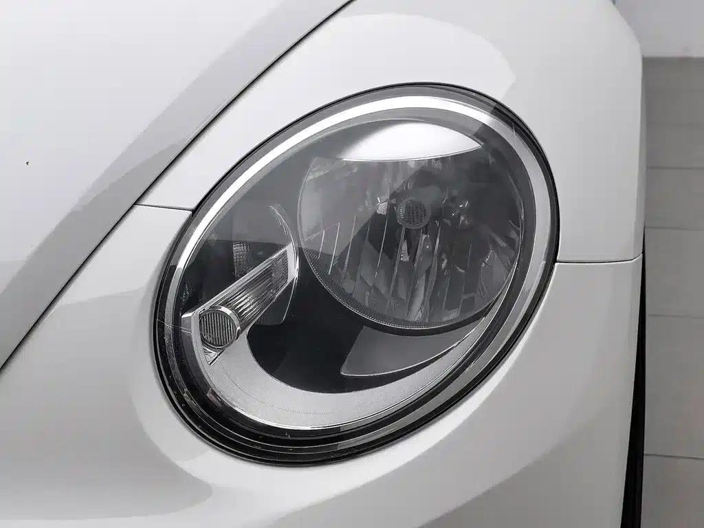 2014 Volkswagen Beetle 1.4TSI Comfort — миниатюра 7