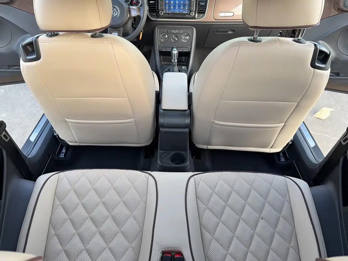 2014 Volkswagen Beetle 1.2TSI Fashion Edition — миниатюра 12