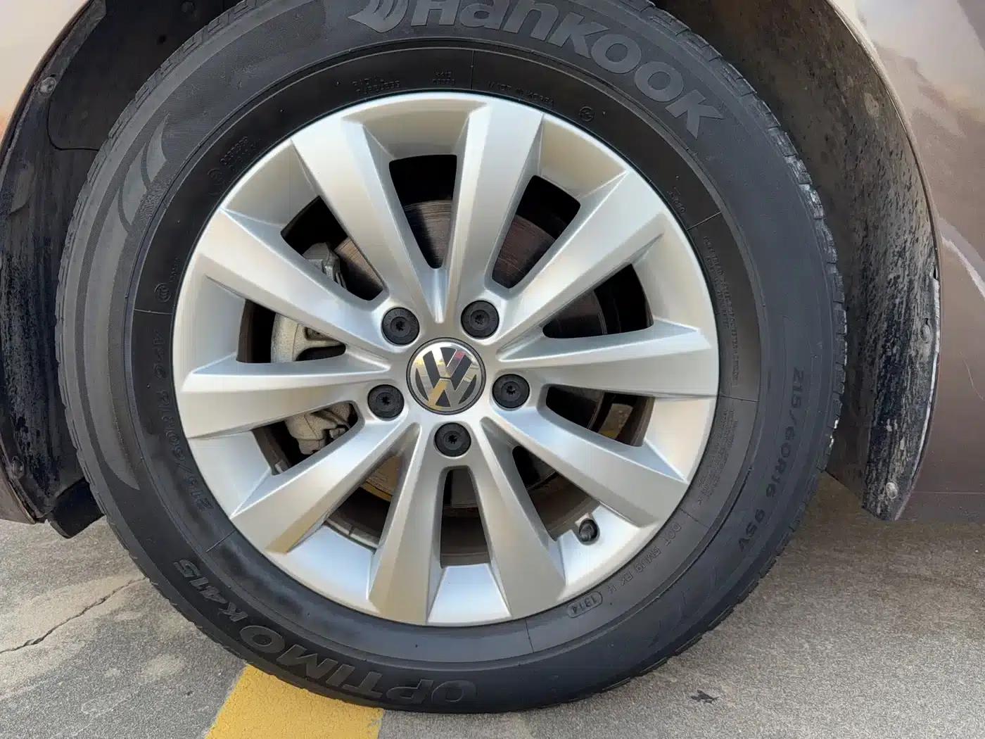 2014 Volkswagen Beetle 1.2TSI Fashion Edition — миниатюра 14