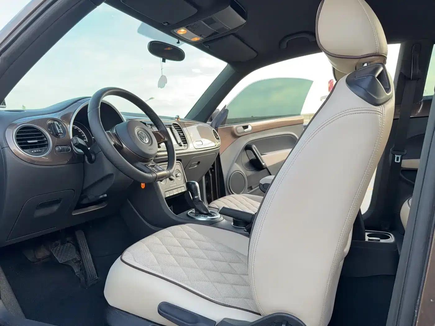 2014 Volkswagen Beetle 1.2TSI Fashion Edition — миниатюра 10