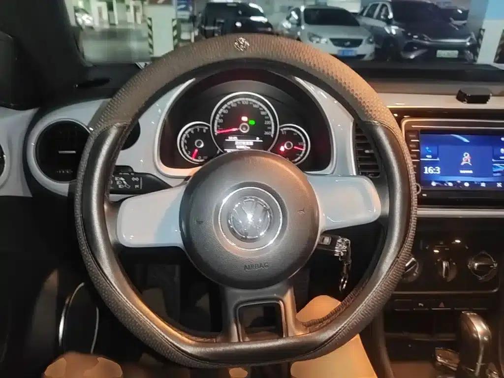 2015 Volkswagen Beetle 180TSI — миниатюра 11