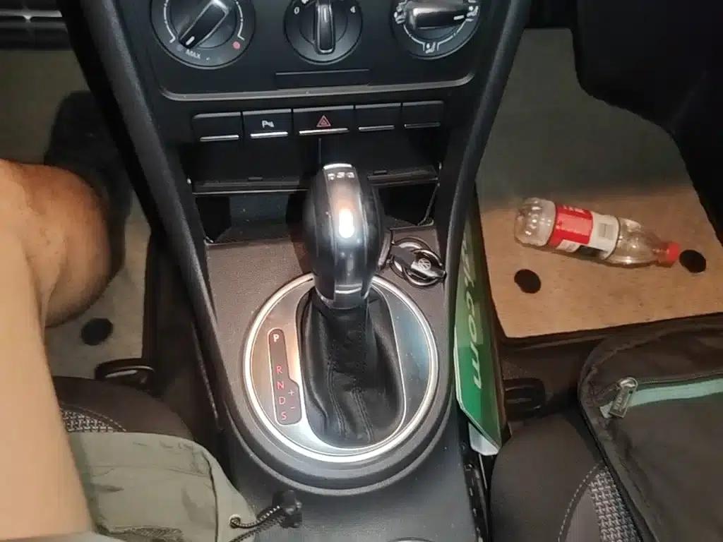 2015 Volkswagen Beetle 180TSI — миниатюра 14