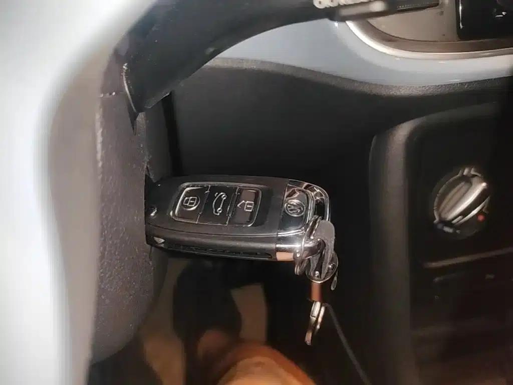 2015 Volkswagen Beetle 180TSI — миниатюра 9