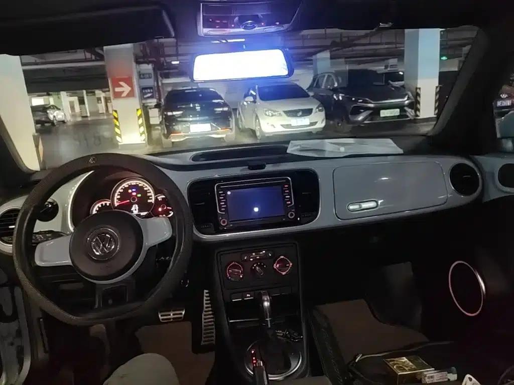 2015 Volkswagen Beetle 180TSI — миниатюра 10