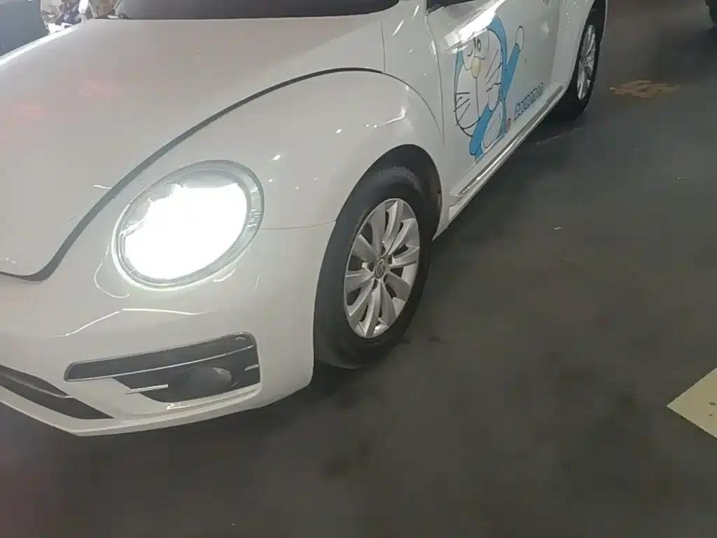 2017 Volkswagen Beetle 180TSI Comfort Edition — миниатюра 23