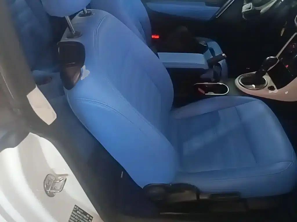 2017 Volkswagen Beetle 180TSI Comfort Edition — миниатюра 25