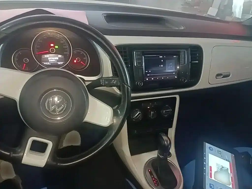2017 Volkswagen Beetle 180TSI Comfort Edition — миниатюра 10
