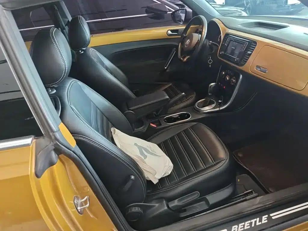 2017 Volkswagen Beetle 180TSI Dune Edition — миниатюра 25