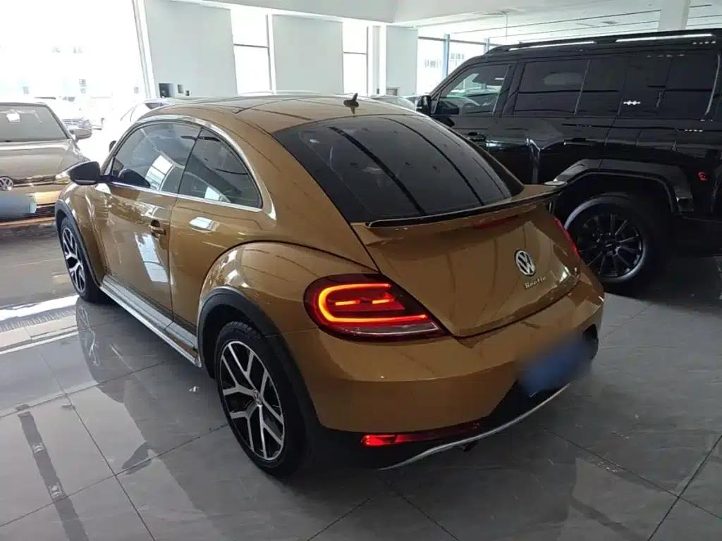 2017 Volkswagen Beetle 180TSI Dune Edition — миниатюра 5