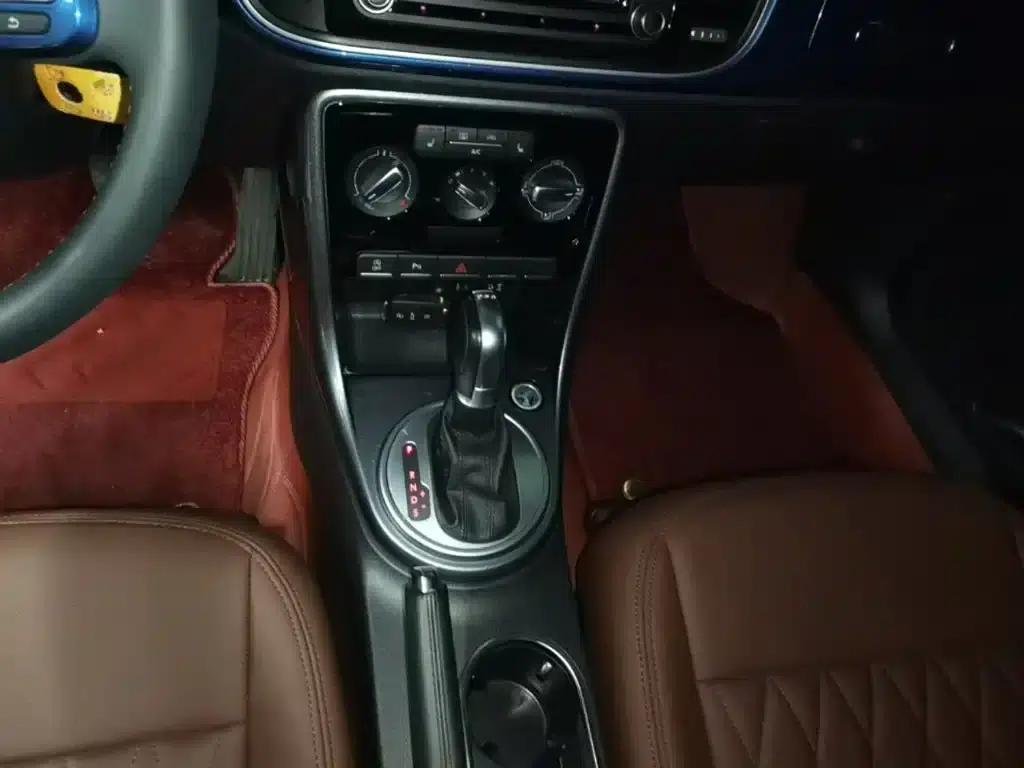 2017 Volkswagen Beetle 180TSI Comfort Edition — миниатюра 14