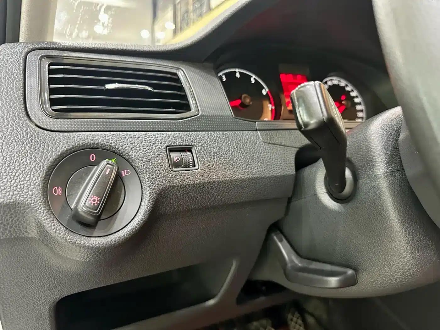 Santana 2018 1.5L Automatic Fashion Edition — миниатюра 17