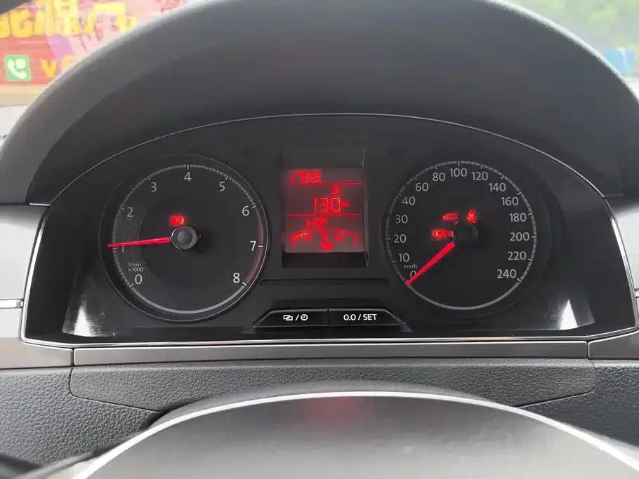 Santana 2016 1.6L Manual Deluxe Edition — миниатюра 14