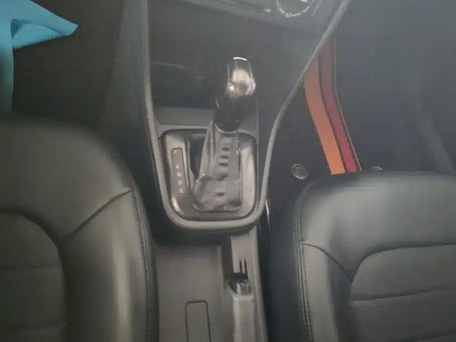 Santana 2013 1.6L Automatic Fashion Edition — миниатюра 16