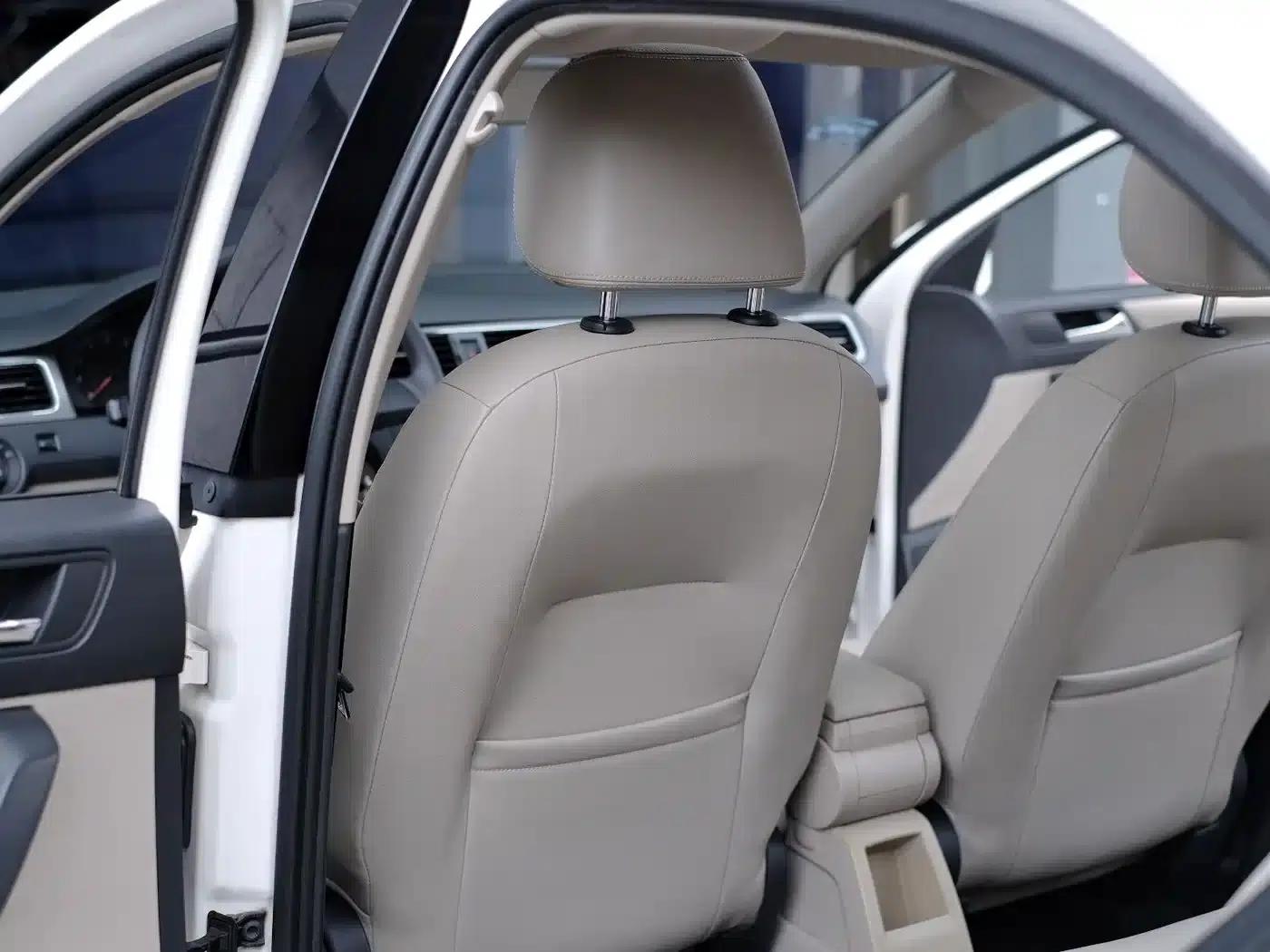 Santana 2013 1.6L Manual Comfort Edition — миниатюра 21