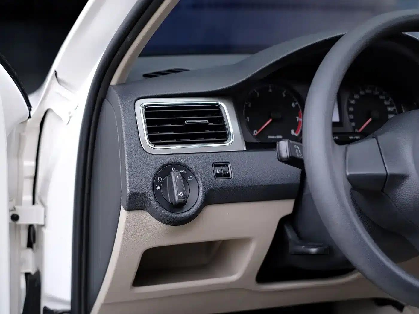 Santana 2013 1.6L Manual Comfort Edition — миниатюра 23