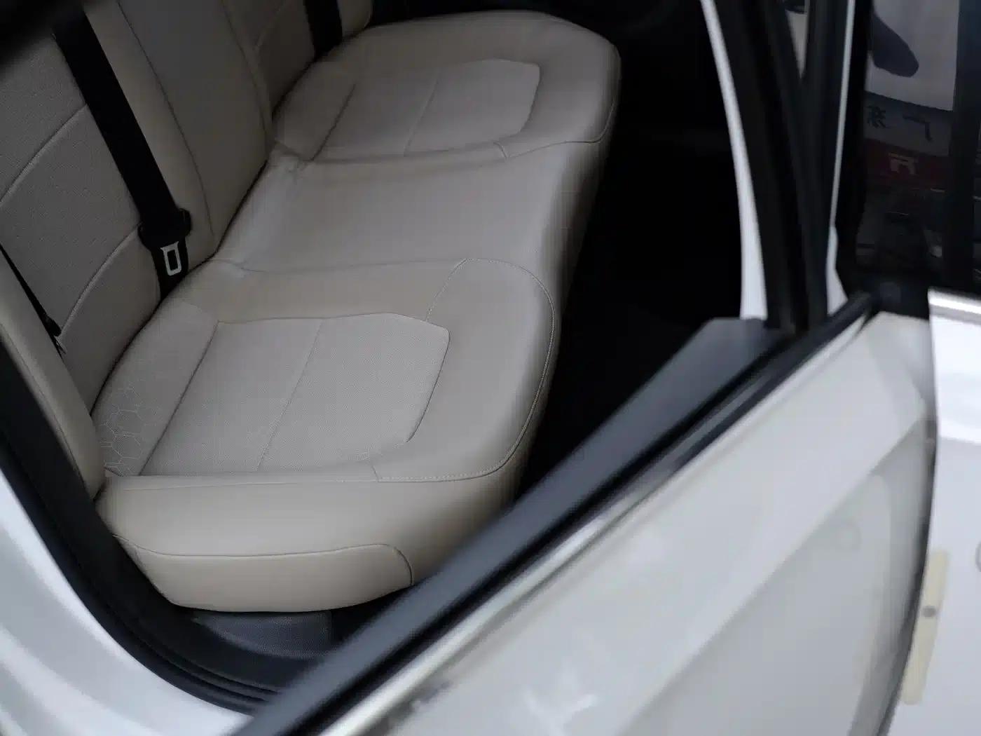 Santana 2013 1.6L Manual Comfort Edition — миниатюра 39