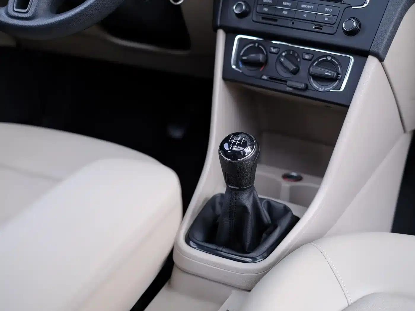 Santana 2013 1.6L Manual Comfort Edition — миниатюра 47