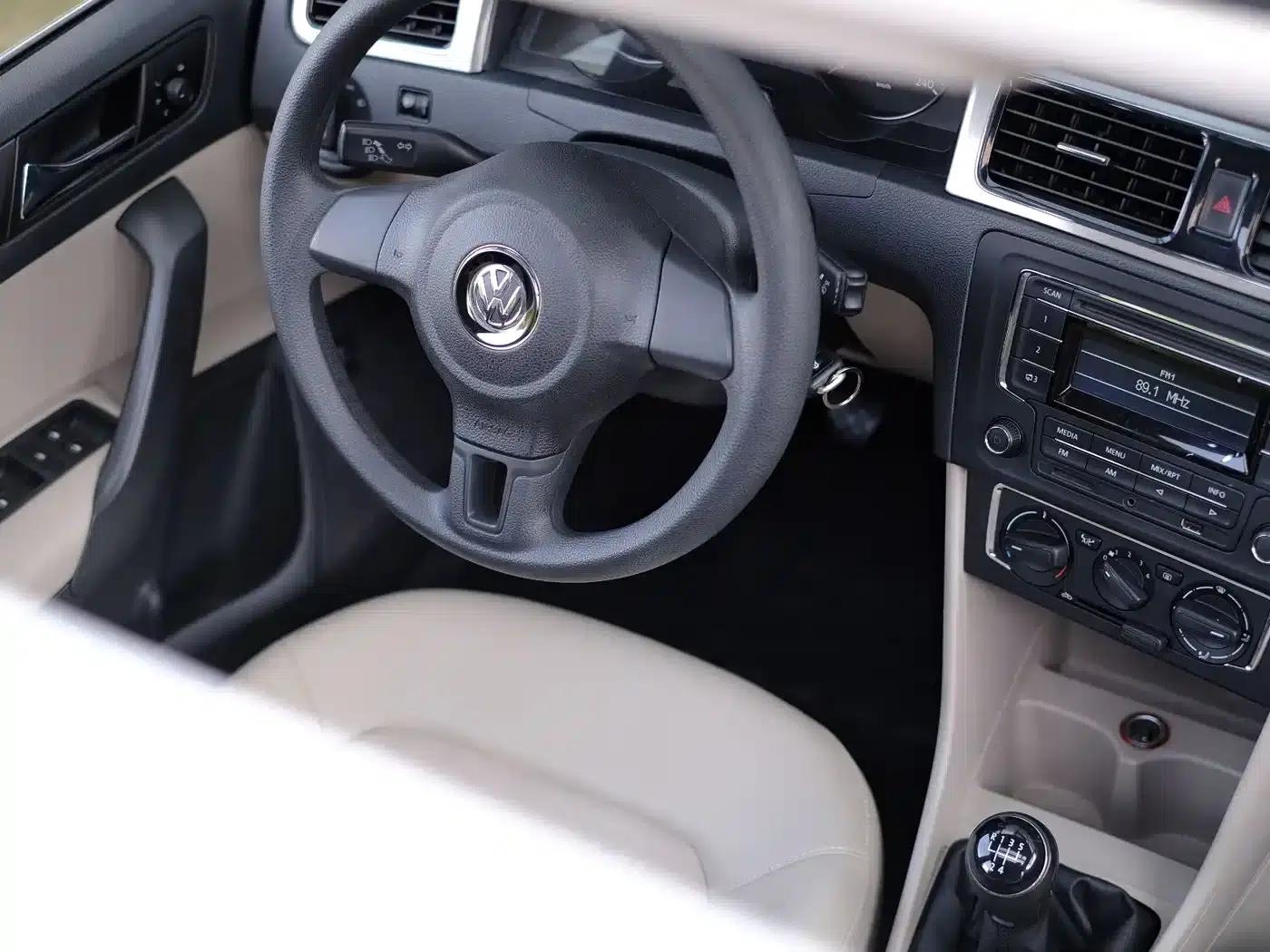 Santana 2013 1.6L Manual Comfort Edition — миниатюра 56