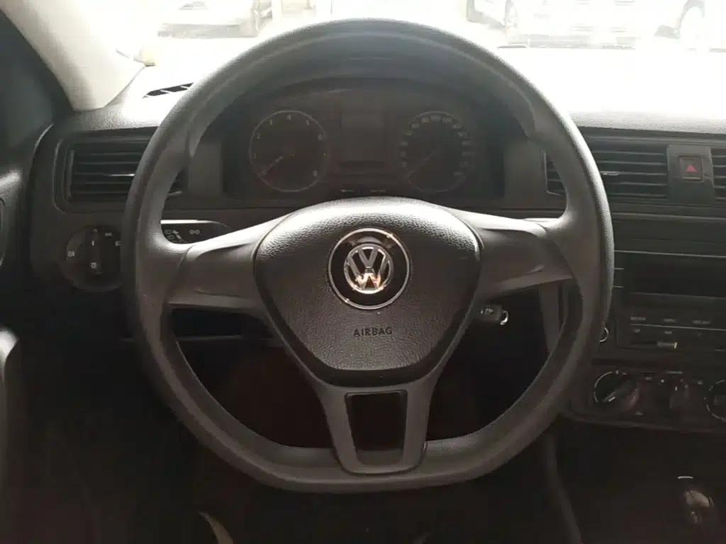 Santana 2016 1.6L Automatic Fashion Edition — миниатюра 11