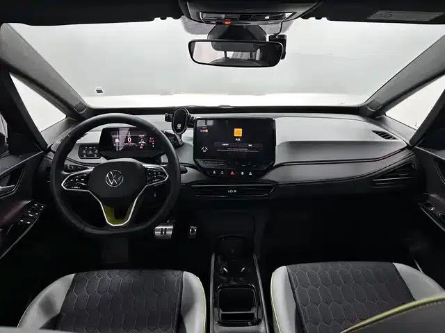 Volkswagen ID.3 2024 Intelligent Edition — миниатюра 8