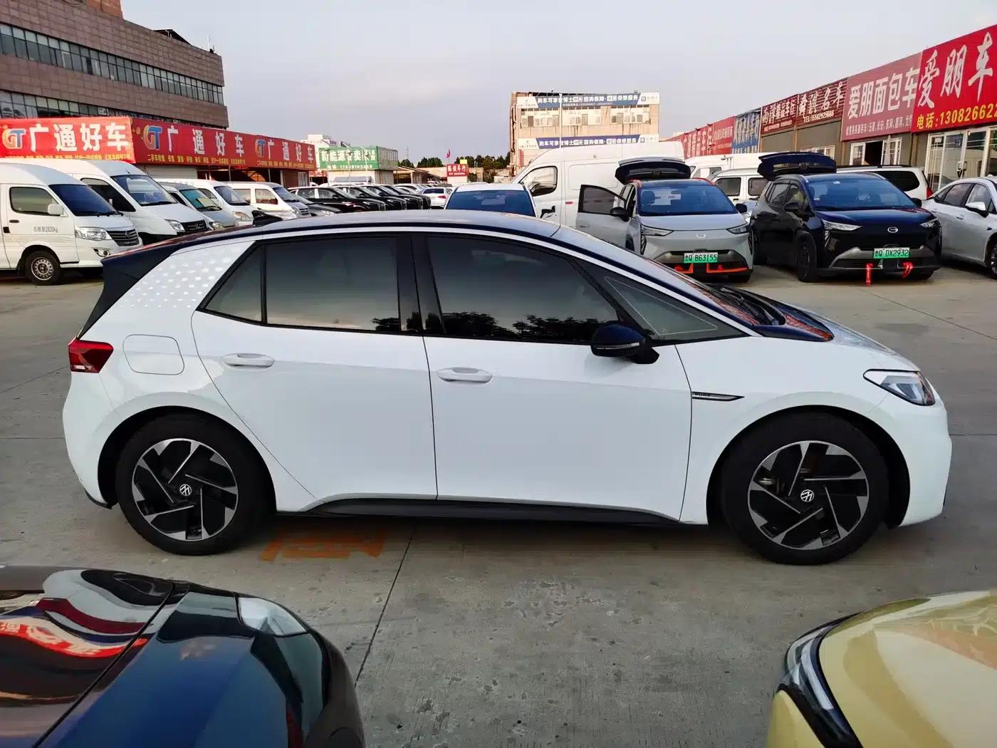Volkswagen ID.3 2023 Pure Smart Edition — миниатюра 5