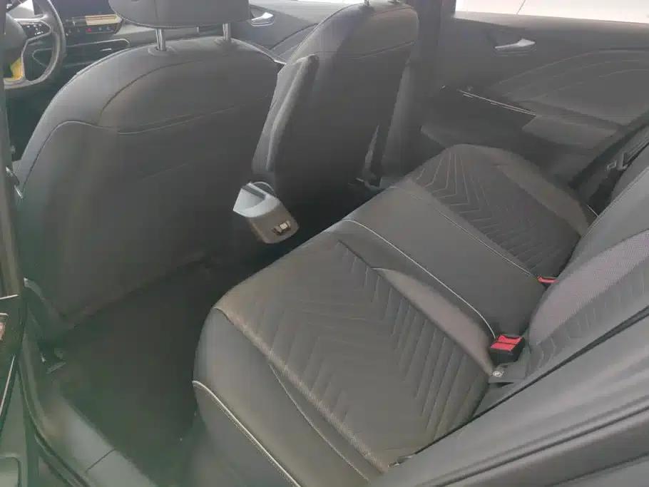 Volkswagen ID.3 2023 Upgraded Pure Smart Edition — миниатюра 11