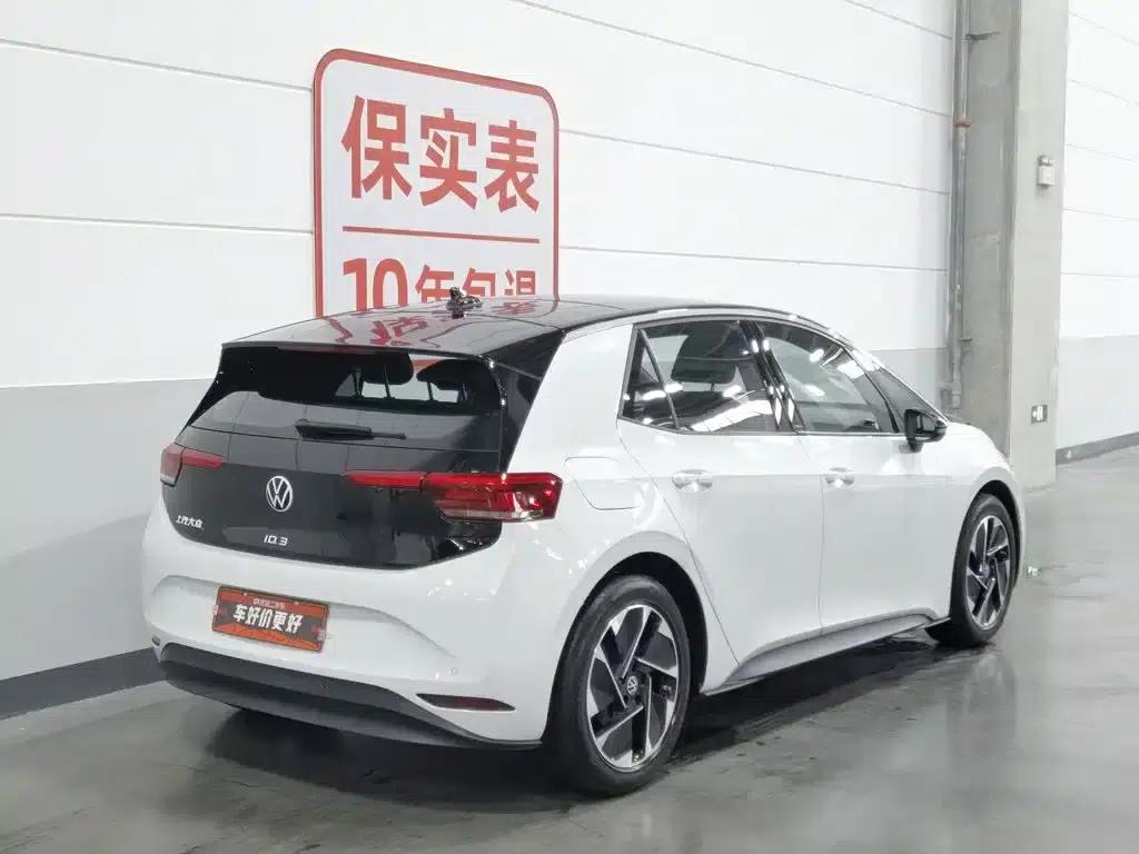 Volkswagen ID.3 2025 Smart Edition - Outstanding Version — миниатюра 2