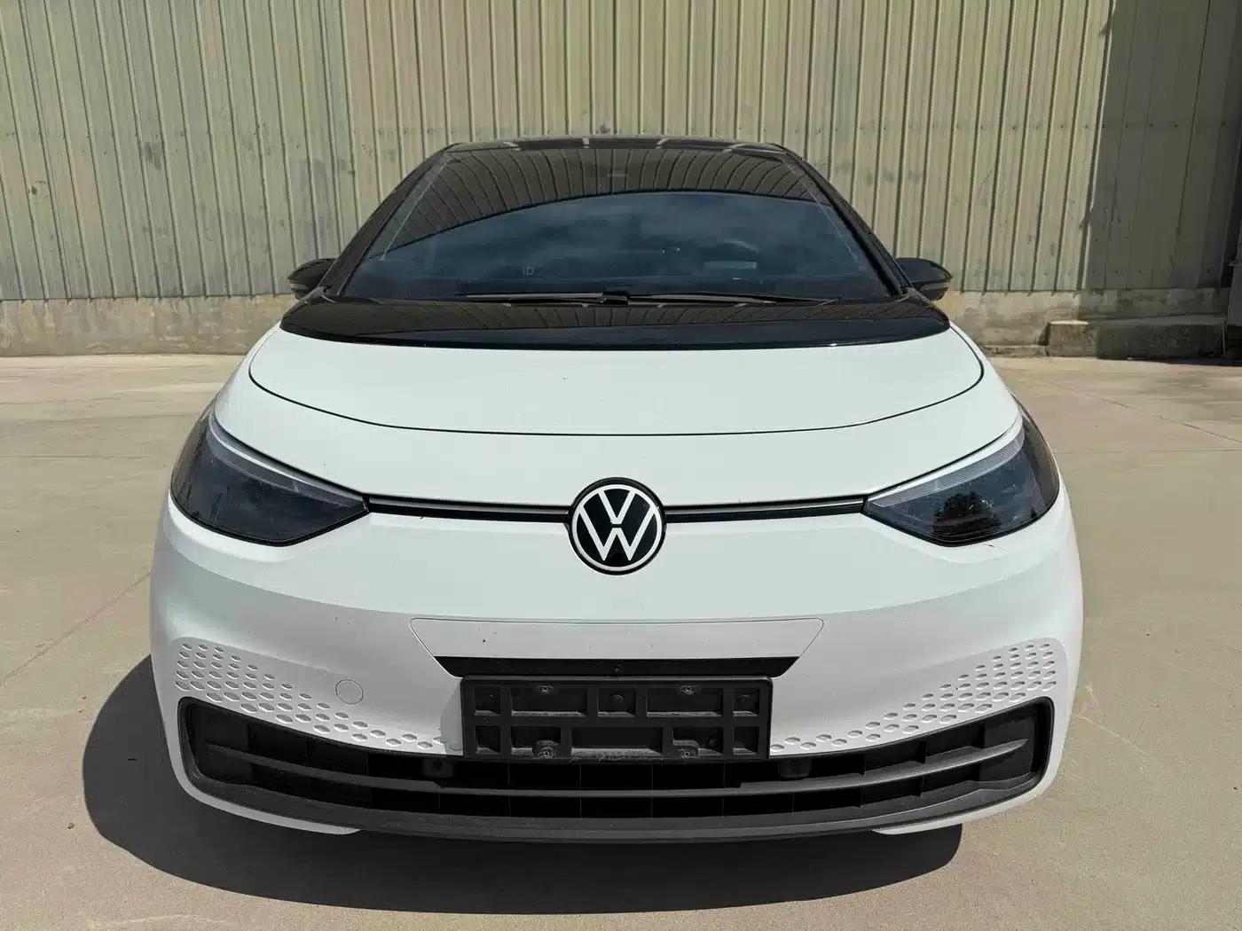 Volkswagen ID.3 2025 Smart Edition - Outstanding Version — миниатюра 2
