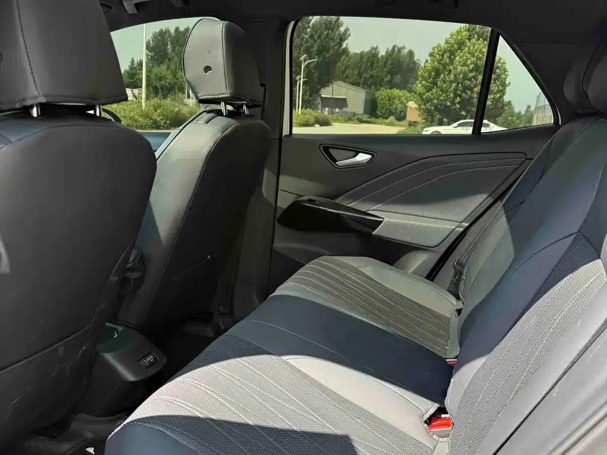 Volkswagen ID.3 2025 Smart Edition - Outstanding Version — миниатюра 8