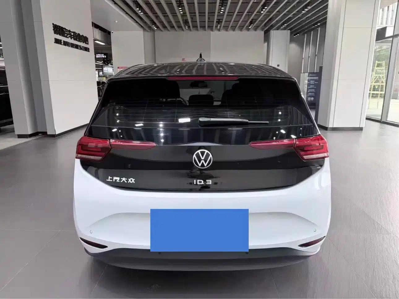 Volkswagen ID.3 2023 Pure Smart Edition — миниатюра 10
