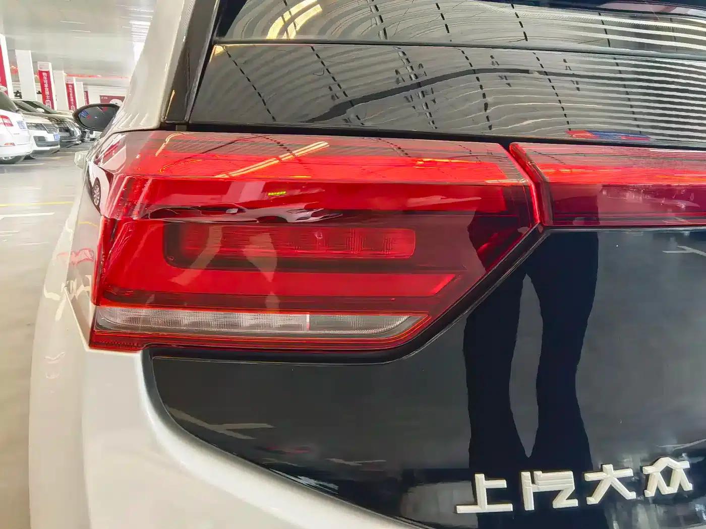 Volkswagen ID.3 2024 Outstanding Edition — миниатюра 15