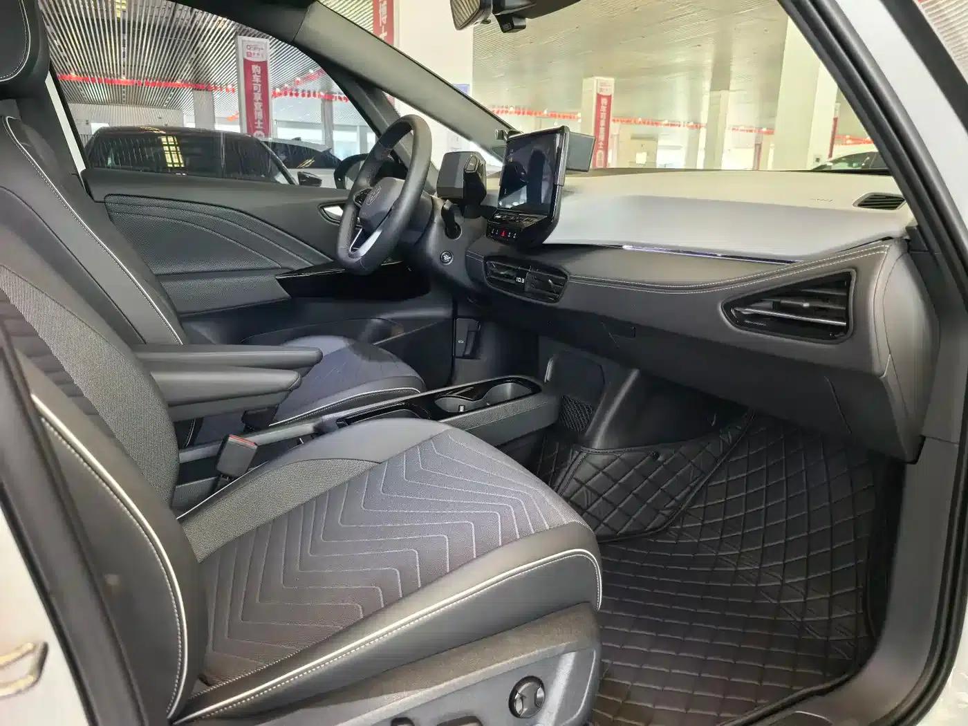 Volkswagen ID.3 2024 Outstanding Edition — миниатюра 21