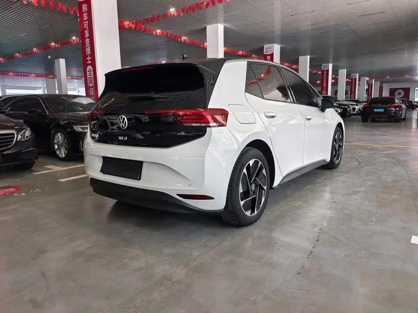 Volkswagen ID.3 2024 Outstanding Edition — миниатюра 26