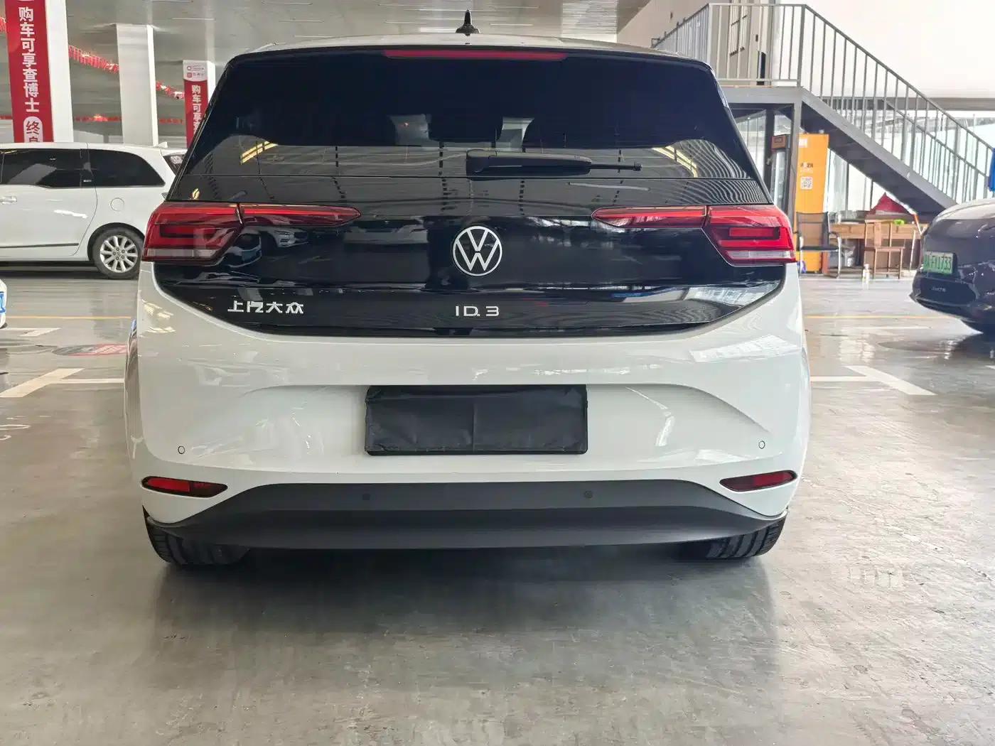 Volkswagen ID.3 2024 Outstanding Edition — миниатюра 27