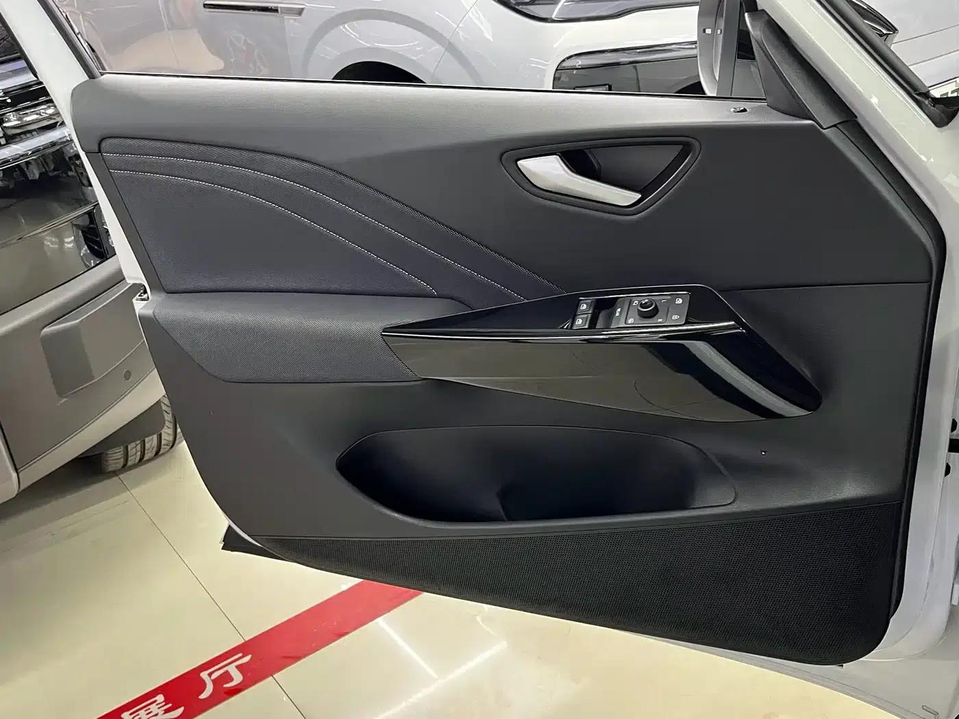 Volkswagen ID.3 2024 Pure Smart Edition — миниатюра 13