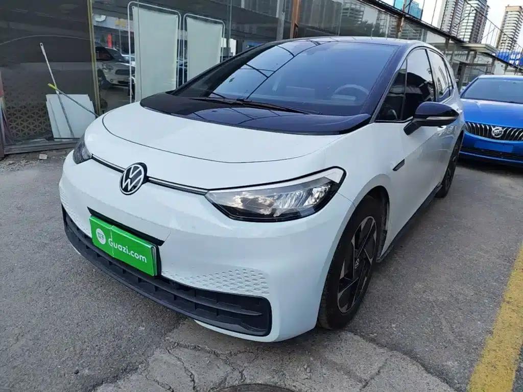 Volkswagen ID.3 2023 Upgraded Pure Smart Edition — миниатюра 1
