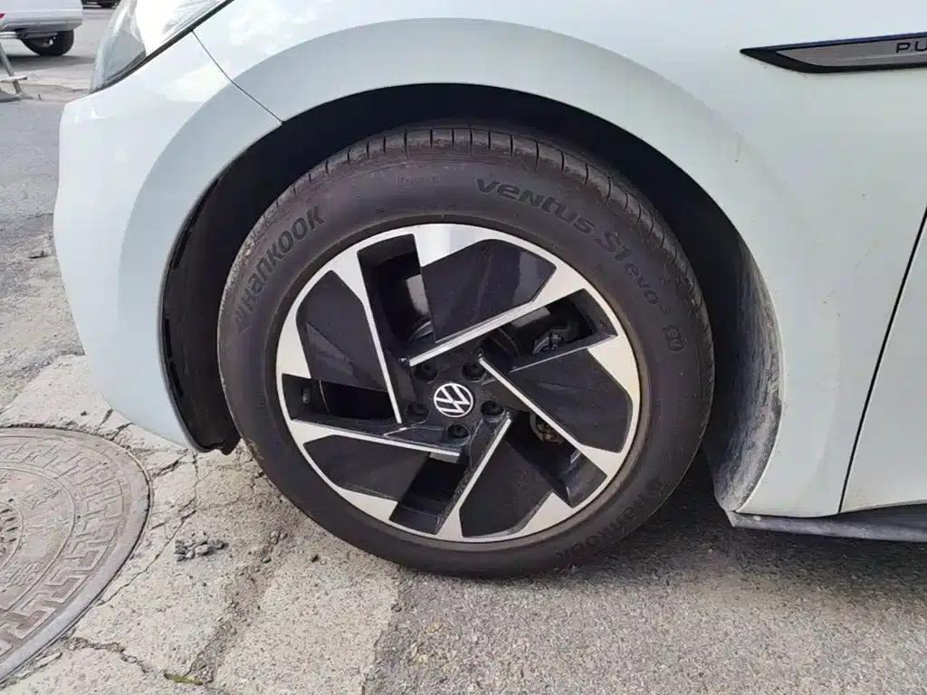 Volkswagen ID.3 2023 Upgraded Pure Smart Edition — миниатюра 23